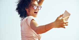 Jaki powinien być najlepszy telefon na wakacje?