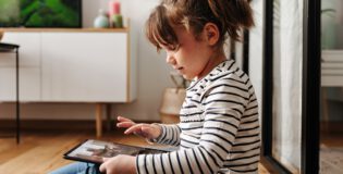 Jak chronić dziecko przed uzależnieniem od Internetu?