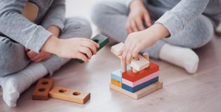 Rozwój, edukacja i inspiracja do zabawy – poznaj zabawki z Edukatorek.pl