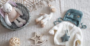 Co wyróżnia zabawki handmade na tle tradycyjnych?